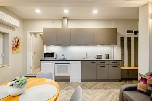 Lofty - 1 bedroom apartment in the heart of Sofia 2 Flat Manager Booking