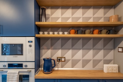 Sofia’s Classy Blu -2 Bedrooms 28 Flat Manager Booking