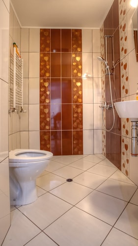 Elevated Living 17 Flat Manager Booking