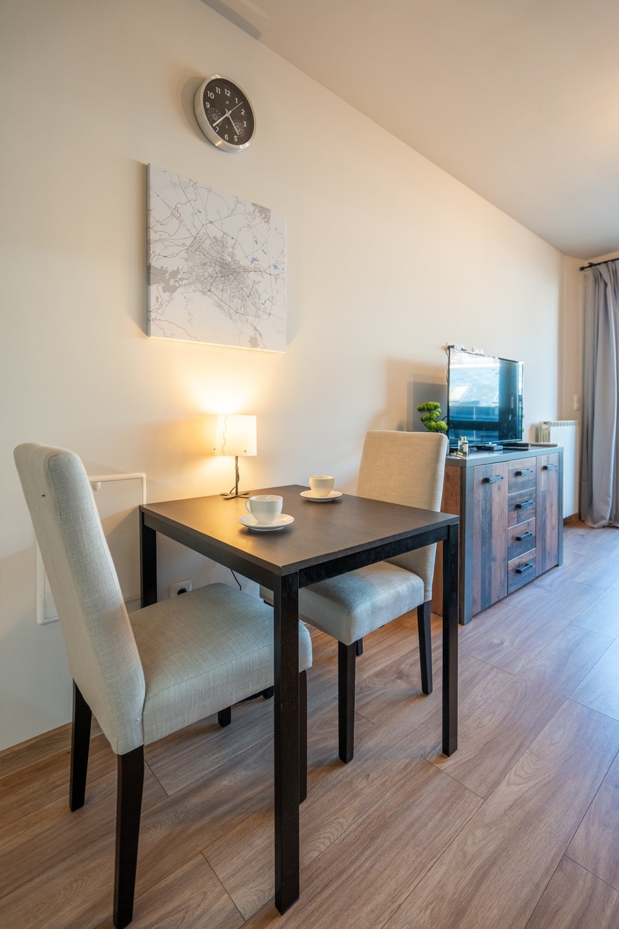 Palitra Studio 6 Flat Manager Booking