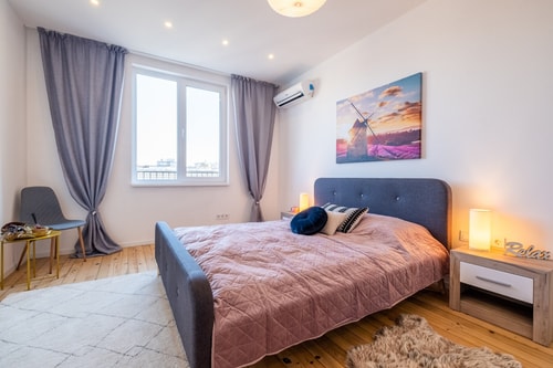 Bright Apartments – 2 Bedroom 5 Flat Manager Booking