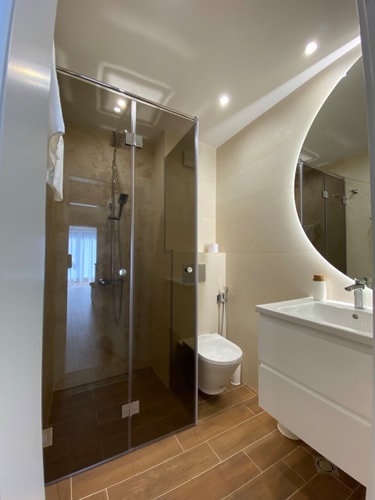 Gran Capital - Vodolei Garden, FREE Parking 12 Flat Manager Booking