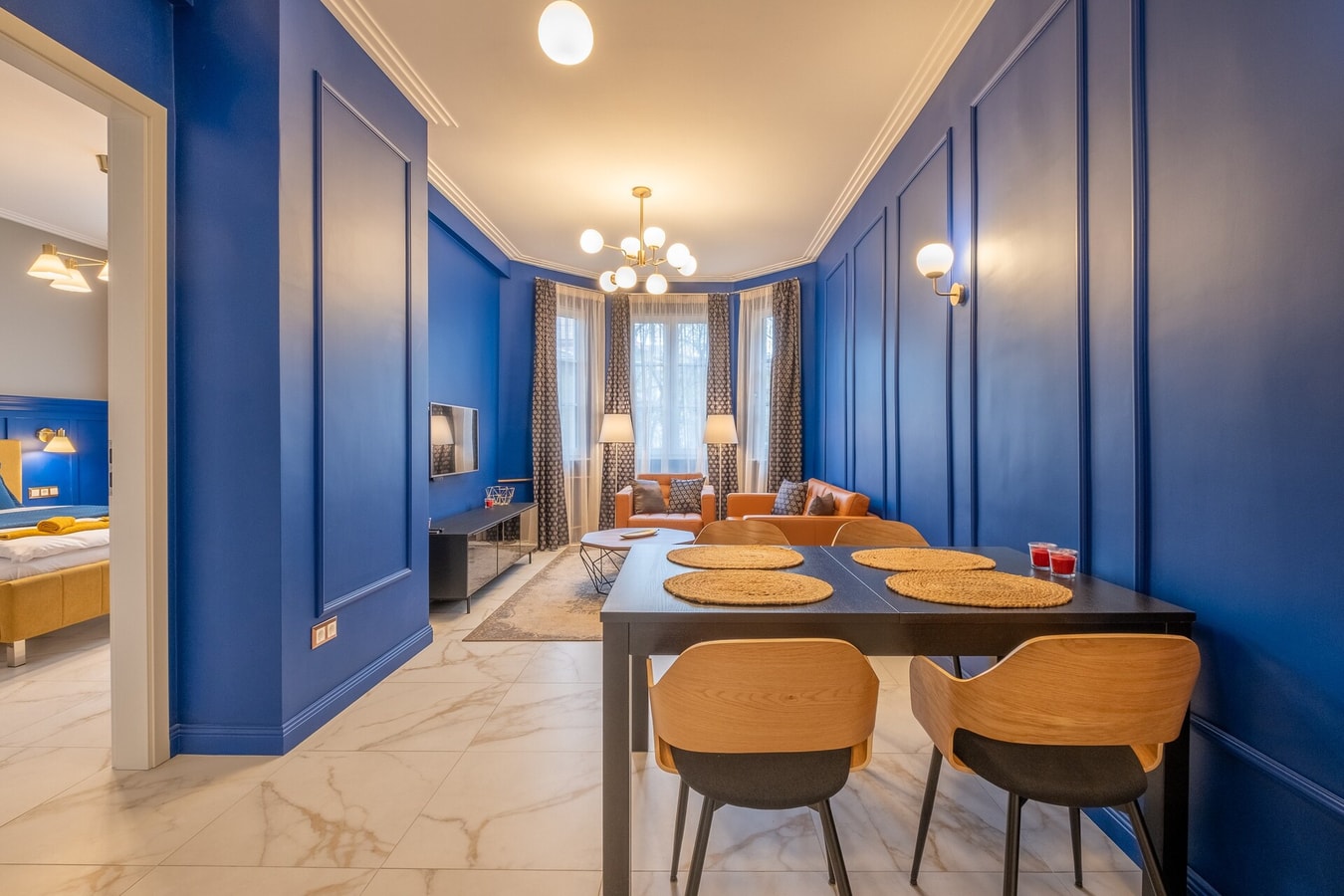 Sofia’s Classy Blu -2 Bedrooms 9 Flat Manager Booking