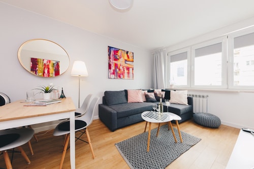 Warsaw Downtown Bright and Comfy Apt with Balcony 2 Apartamenty do wynajęcia