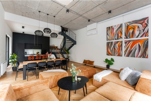 Prague Center Duplex - 4BR, 3.5Bath, AC, Projector 1 Apartamenty do wynajęcia