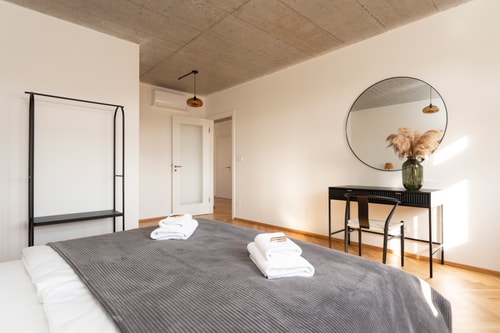 Antique Duplex Penthouse 3BR with 3Bath and AC-503 23 Apartamenty do wynajęcia