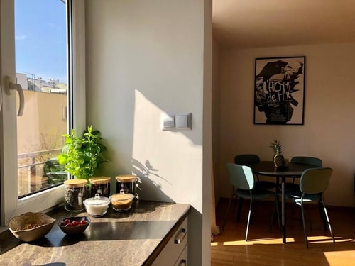Sunny Warsaw City Centre Flat with Balcony and AC 10 Flataway
