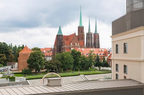 WROCLAW CENTRAL Stylish Loft with Great View 27 Flataway