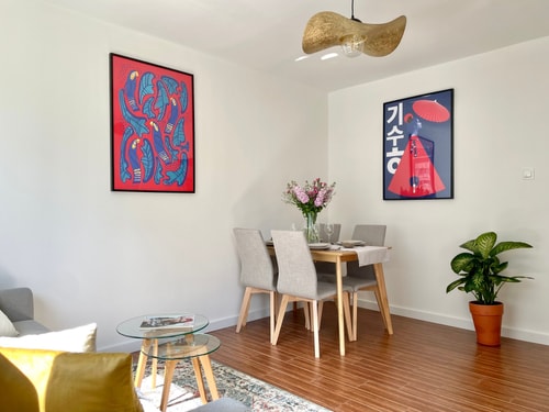 Modern Apartment with Balcony/the Vibrant City Hub 8 Apartamenty do wynajęcia