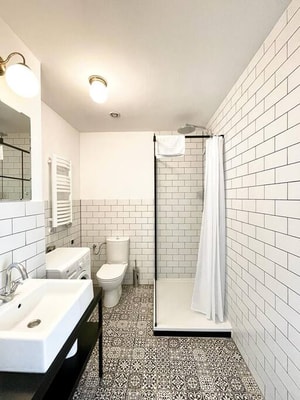 Old Town Oasis-Entire Building for 20+ Guests 2 Apartamenty do wynajęcia