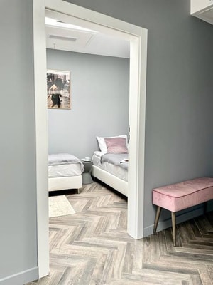 Old Town Oasis-Entire Building for 20+ Guests 26 Apartamenty do wynajęcia