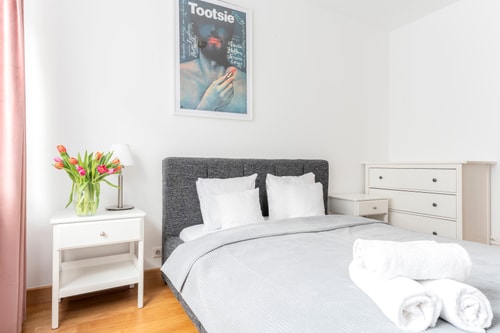 Grzybowska Skyline 3BR Retreat with AC 14 Apartamenty do wynajęcia