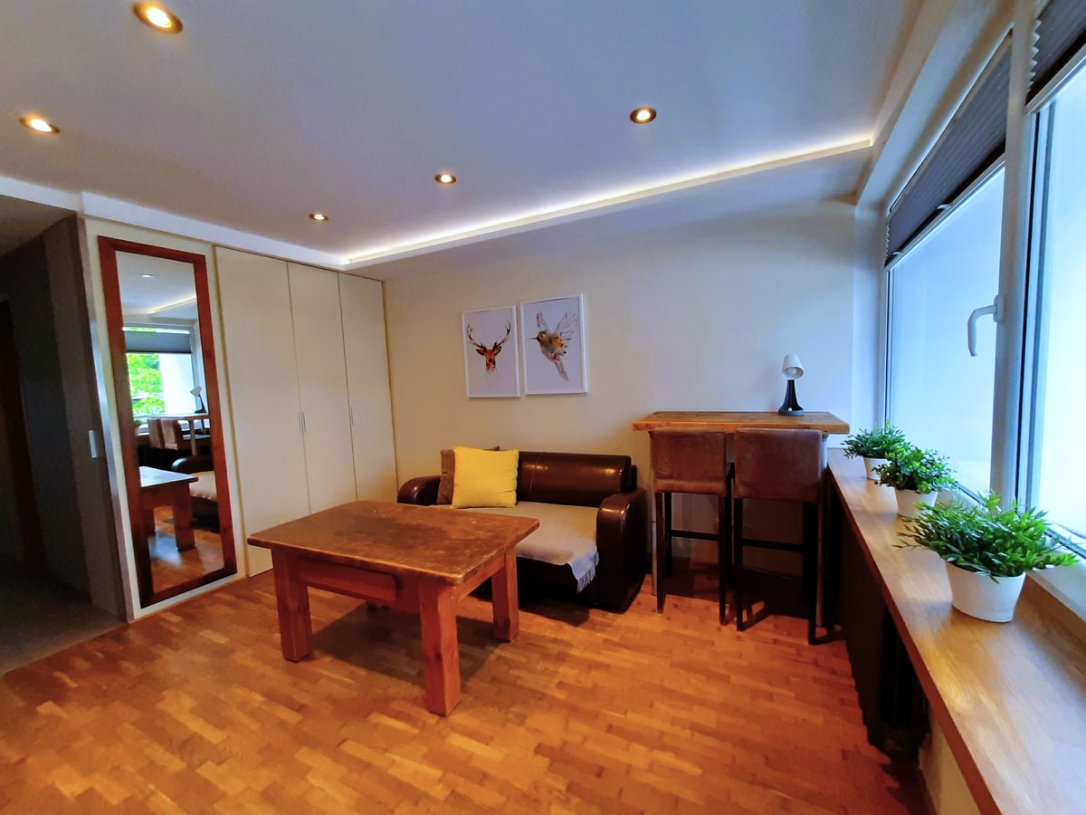 WARSAW DOWNTOWN Smart 1-Bedroom Apartment Flataway