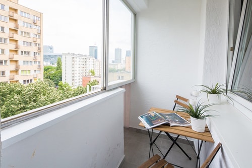 Warsaw Downtown Bright and Comfy Apt with Balcony 12 Apartamenty do wynajęcia