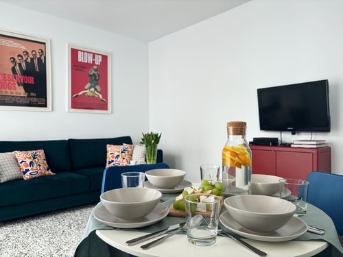 Warsaw Center Urban Oasis 1BR Escape 2 Apartamenty do wynajęcia