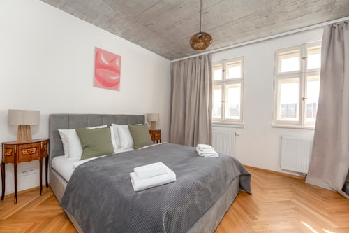 Antique Duplex Penthouse 3BR with 2Bath and AC-501 9 Apartamenty do wynajęcia
