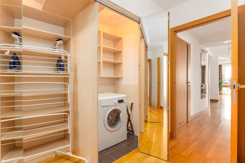 Grzybowska Skyline 3BR Retreat with AC 32 Apartamenty do wynajęcia