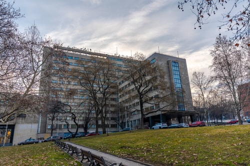 Prague Center Duplex - 4BR, 3.5Bath, AC, Projector 79 Apartamenty do wynajęcia