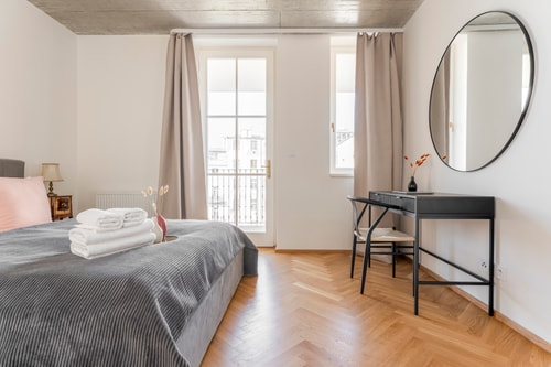 Antique Duplex Penthouse 3BR with 3Bath and AC-503 15 Apartamenty do wynajęcia