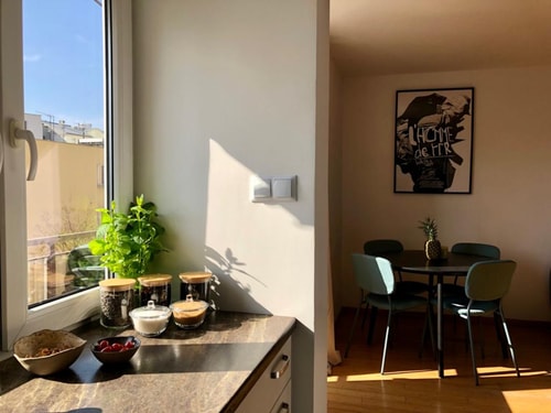 Sunny Warsaw City Centre Flat with Balcony and AC 10 Apartamenty do wynajęcia