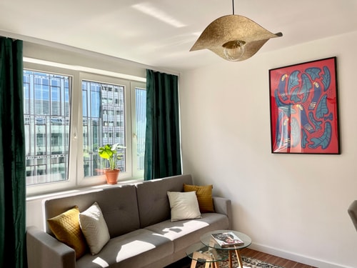 Modern Apartment with Balcony/the Vibrant City Hub 6 Apartamenty do wynajęcia