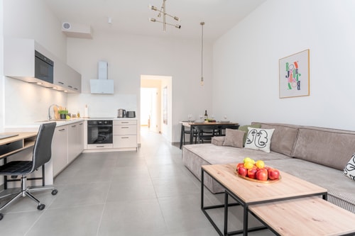 New 1BR for a Great Price - no. 103 5 Apartamenty do wynajęcia