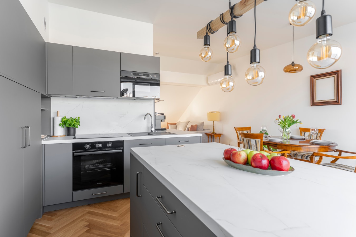 Antique Duplex Penthouse 3BR with 2Bath and AC-501 photo 3