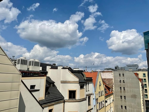 Penthouse Oasis: Luxurious 2BR with AC in Wroclaw 23 Apartamenty do wynajęcia