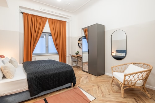 Breathe the Earthy Calm of a 150sqm Home in Berlin 2 Apartamenty do wynajęcia