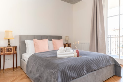 Antique Duplex Penthouse 3BR with 3Bath and AC-503 14 Apartamenty do wynajęcia