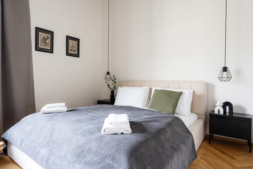 Prague Center Duplex - 4BR, 3.5Bath, AC, Projector 17 Apartamenty do wynajęcia