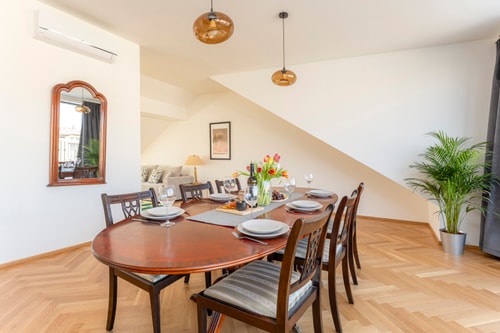 Antique Duplex Penthouse 3BR with 3Bath and AC-503 5 Apartamenty do wynajęcia
