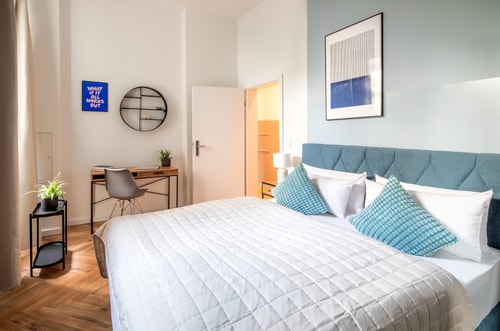 Breathe the Earthy Calm of a 150sqm Home in Berlin 19 Apartamenty do wynajęcia