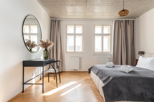 Antique Duplex Penthouse 3BR with 3Bath and AC-503 22 Apartamenty do wynajęcia