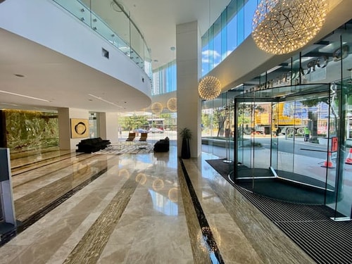 Oracle Luxury Broadbeach Beachfront Tower #15