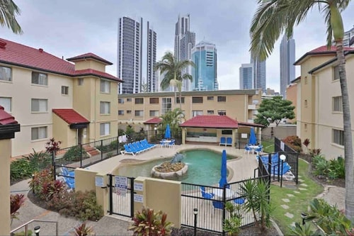 Surfers Paradise Waterfront Building  at K resort