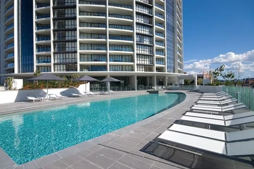 Coastal Luxury, 2BR Apartment in Sierra Grand