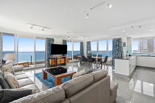 Beach Haven, 25th  Floor Beachfront