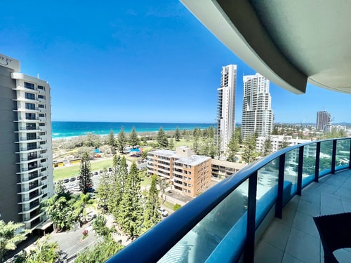 Luxury Oracle Tower 1, 10th floor beach view