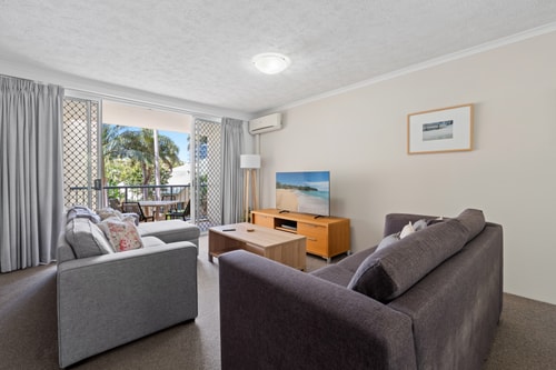 Upgraded Beachside, Diamond Beach Resort 61