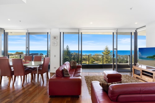 Beachfront Broadbeach Luxury #17