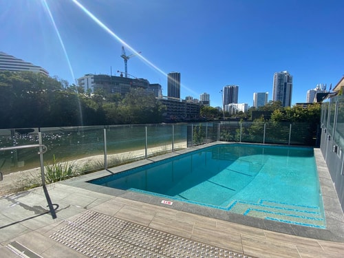 Broadbeach Spice Modern Unit, Unbeatable Location