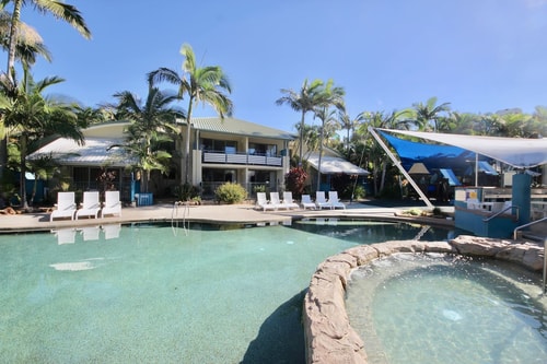 Poolside Upgraded Villa Diamond Beach Resort