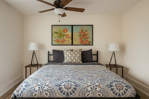 Detroit North End 6BR | Pets, WiFi, Parking 24 Dwell