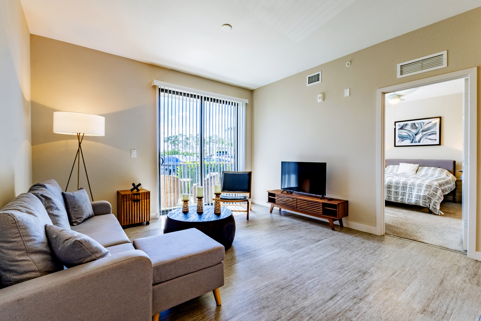 Fort Myers 1BR Condo | Pool + Gym + BBQ Dwell