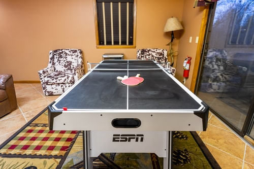 Norris Lake Cabin | Dock + Kayaks + Games 14 Dwell