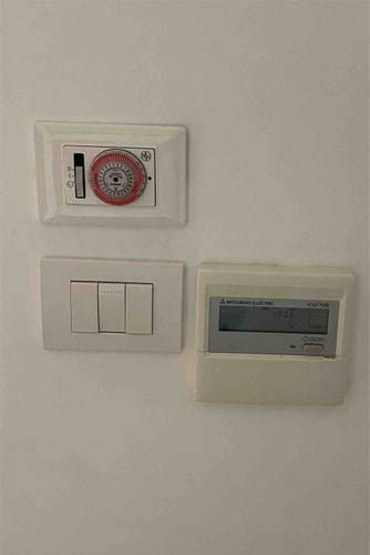 Beachfront 2BR/2BA Desing Suite on Tel-Aviv 24 Dwell