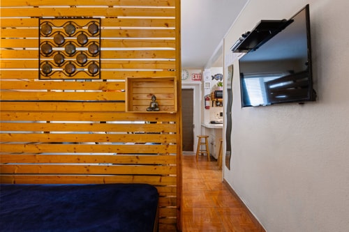 Relaxing 1BR w/ BBQ, Patio & Convenient Access 11 Dwell