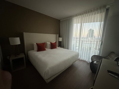 Ocean View Apt on the Beach 2 Bedroom 2 Bath. 55 Dwell