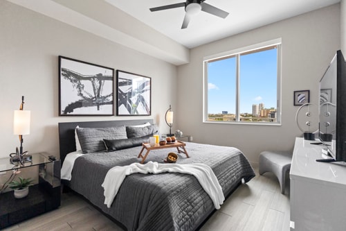 Chic Ft Lauderdale 2BR | Pool + Nightlife 4 Dwell